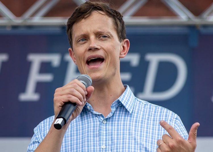 State Auditor Calls for Targeted Spending for COVID-19 Relief