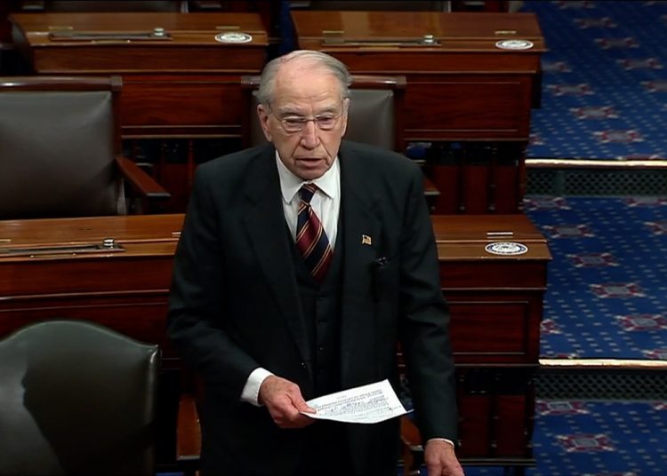 Grassley: ‘I Hope We Can Retire #Resist’