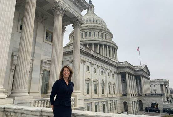 Hinson, Miller-Meeks, Axne, and Feenstra Sworn Into 117th Congress