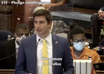 Iowa House Passes Bill Requiring Schools Administer Pledge of Allegiance