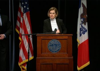 Reynolds Defends Relaxing COVID-19 Mitigation Measures