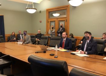 Iowa House Panel Approves Penalities for Schools Using 1619 Project Curriculum