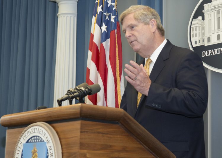 Iowa Delegation Urges Vilsack to Expand COVID-19 Aid Programs for Iowa’s Family Cattle Feeders