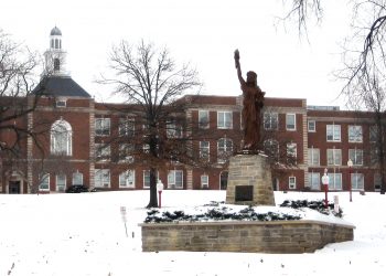 Iowa City Schools Reports 4.7% of Students Are Quarantined Due to COVID-19