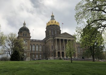 Iowa House Approves Anti-COVID-19 Vaccine Passport Bill
