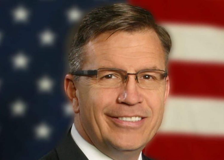 Former Congressman Bobby Schilling Dies After Battle With Cancer