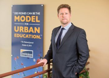 Des Moines School Board Votes Not to Extend Superintendent’s Contract