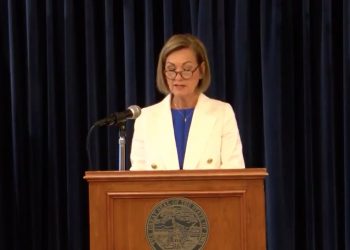 Iowa to Update COVID-19 Stats More Frequently, Provide Additional Data