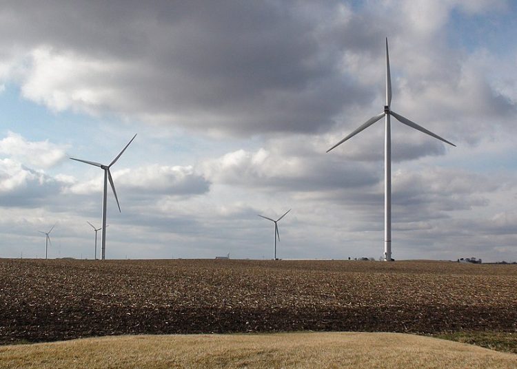Iowa Business, Education Leaders Push for Infrastructure Bill to Advance Renewable Energy