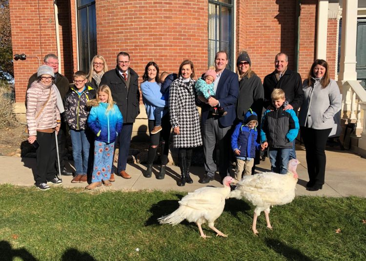 Reynolds Highlights Iowa’s Turkey Industry with Annual Thanksgiving Turkey Pardoning