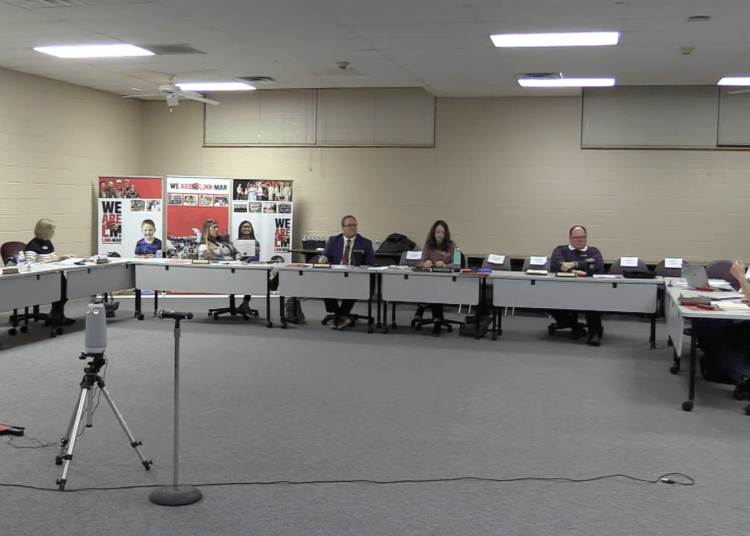 Linn-Mar School Board approves controversial transgender policy