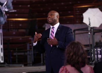Tim Scott to headline Hinson’s annual BBQ fundraiser