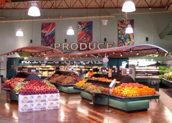 Survey: Iowa shoppers are concerned about government regs increasing food costs