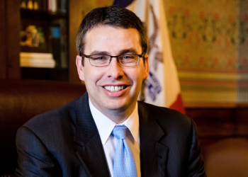 State Treasurer Roby Smith Smith announces $235 million earned for Iowa